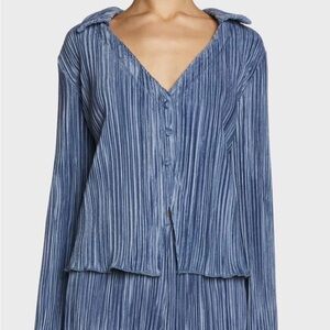 Pretty Garbage Blue Blouse Small